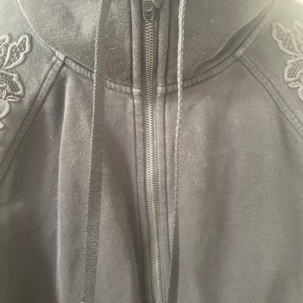 Lululemon Women's Embroidered To You Zip Up Hoodie Black Cotton Terry Size 10 - Picture 3 of 8